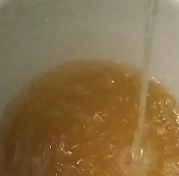 В Мариуполе вода из крана непригодна даже для технических нужд — горсовет