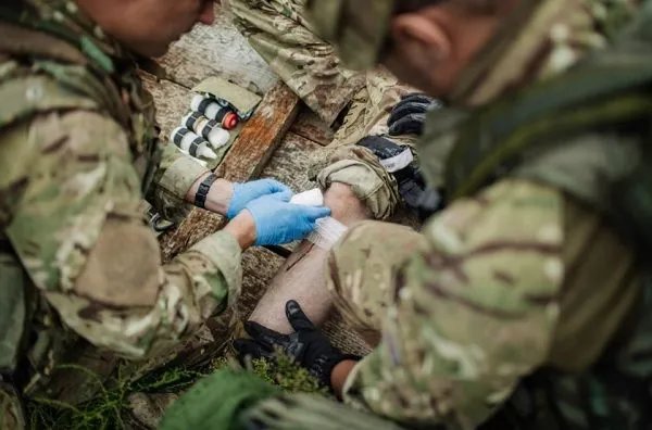 В Минобороны утвердили объемы оказания домедицинской помощи: почему это важно