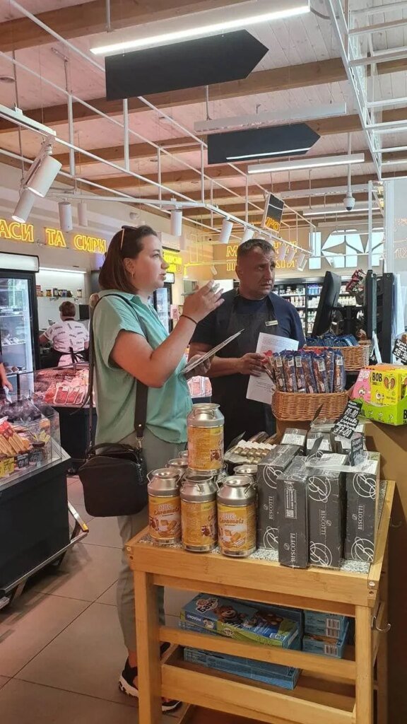 В Киевской области провели разъяснения по хранению продуктов при отключениях света