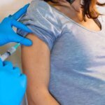 COVID-19 во время беременности может повышать риск аутизма у детей — исследование