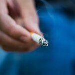 Новое исследование: каждая сигарета отнимает 20 минут жизни