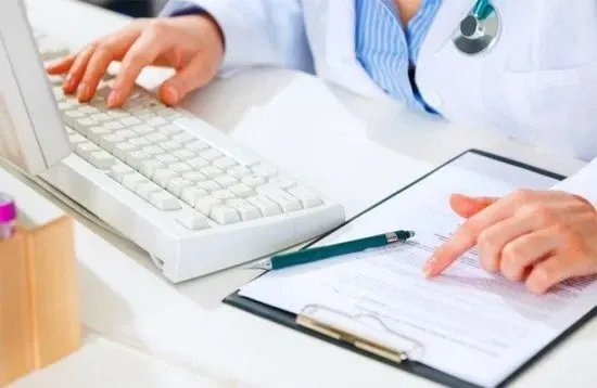 Продление временной нетрудоспособности: в Минздраве рассказали, как это работает