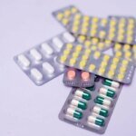 Рада приняла закон об упрощенной регистрации лекарств: что изменится для украинцев