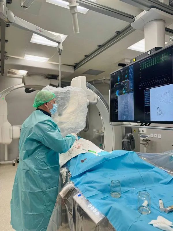 В Центре Шалимова рассказали, как спасли почку пациента с артериовенозной фистулой