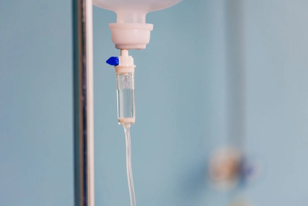 Заболеваемость ОРВИ упала на 10%, из-за гриппа 14 летальных случаев, в том числе беременной — Минздрав