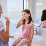 5 советов, как приучить ребенка чистить зубы и сделать это веселой игрой