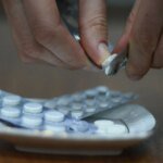 В Минздраве забыли, какие лекарства внесли в ТОП-100 и не смогли объяснить, почему в перечень вошел клофелин.