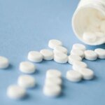 В Англии тысячи женщин смогут получить таблетки от рака молочной железы: что известно