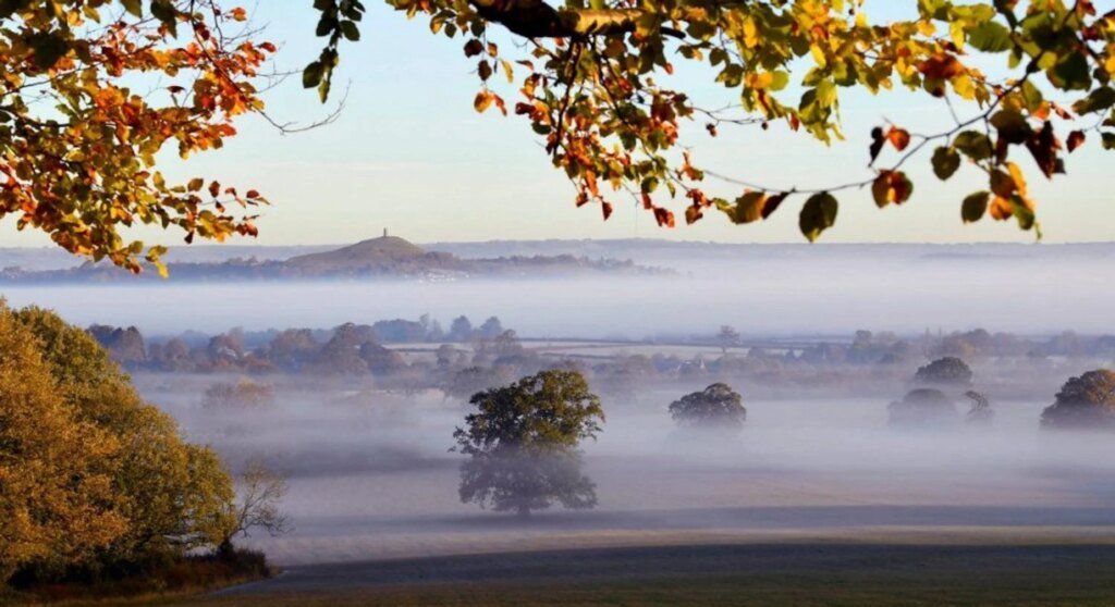 Тайны осенней депрессии: психолог рассказала о симптомах и методах преодоления