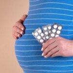 Применение парацетамола во время беременности не вызывает аутизм у ребенка: ученые опровергают заявления Трампа