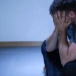 Острая реакция на стресс: что это такое, признаки и способы борьбы