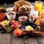 Топ-6 продуктов для «королевского завтрака» назвал диетолог