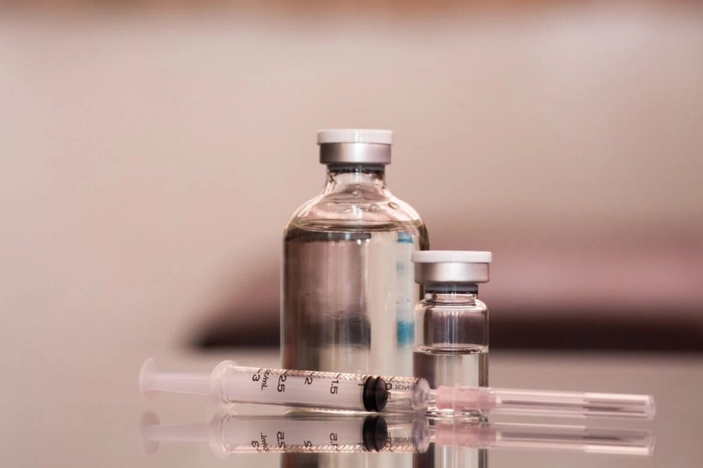 россия столкнулась с дефицитом вакцин от ветрянки и пяти опасных болезней — разведка