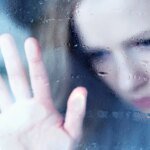 Одиночество и изоляция увеличивают риск смерти от рака на 11% — исследование