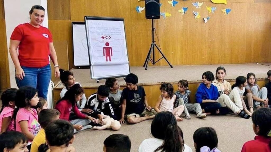 УКК обучил оказывать первую помощь около 400 тысяч человек