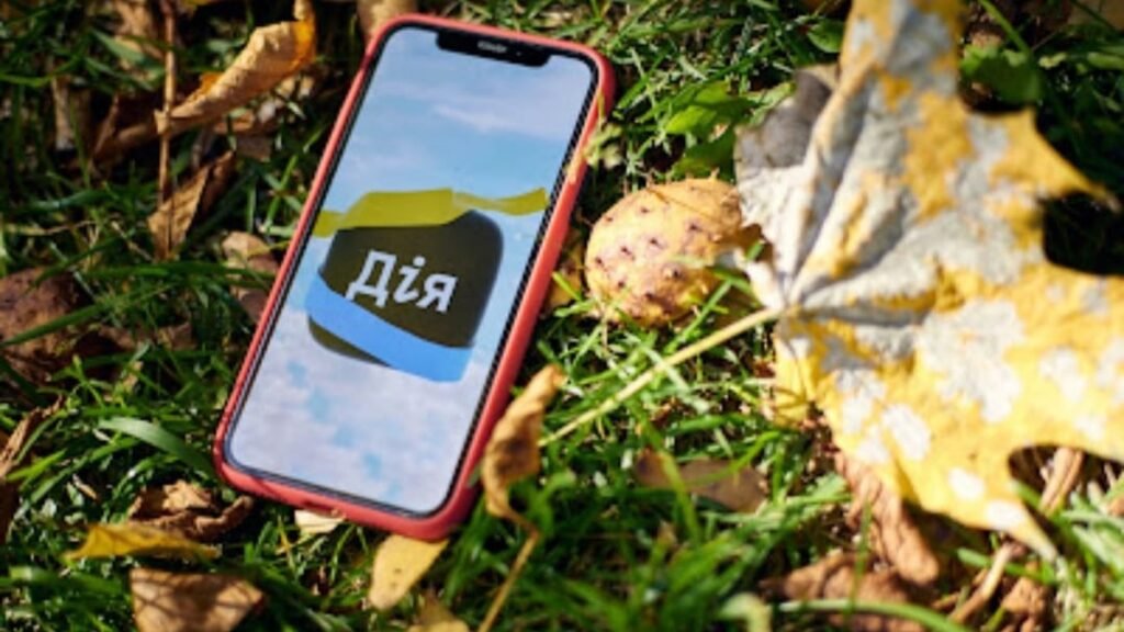 Украинцы старше 40 лет будут получать деньги на виртуальную карточку в «Дии» для прохождения профмедосмотра