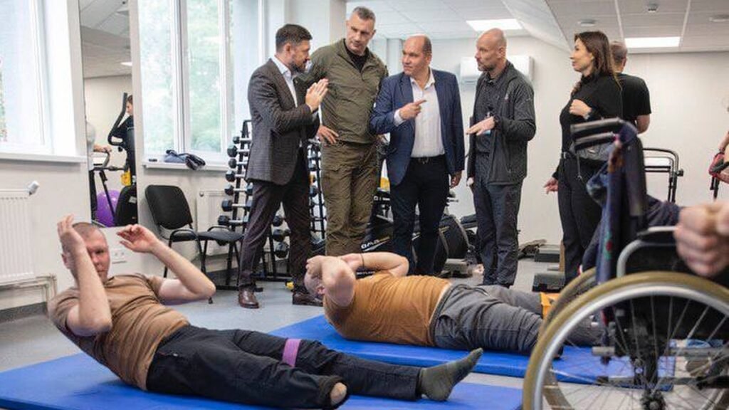 Кличко рассказал о современном центре Human Titans в Киеве, где получают протезы раненые защитники и гражданские