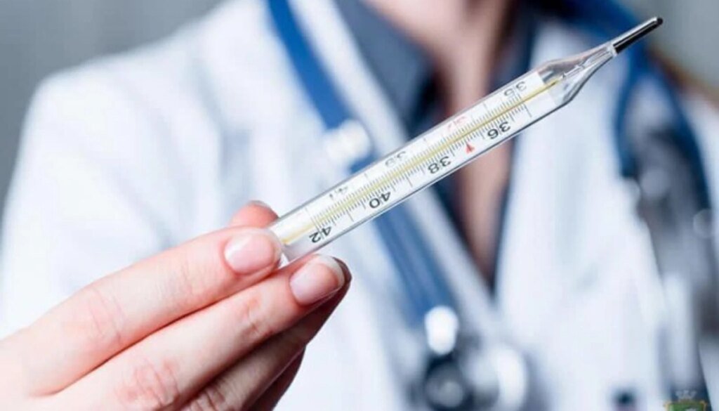 В Украине за неделю госпитализировали около 5 тыс. пациентов с ОРВИ