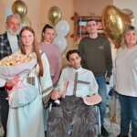 История о любви, верности и силе духа: тяжелораненый боец женился на девушке в Центре Шалимова