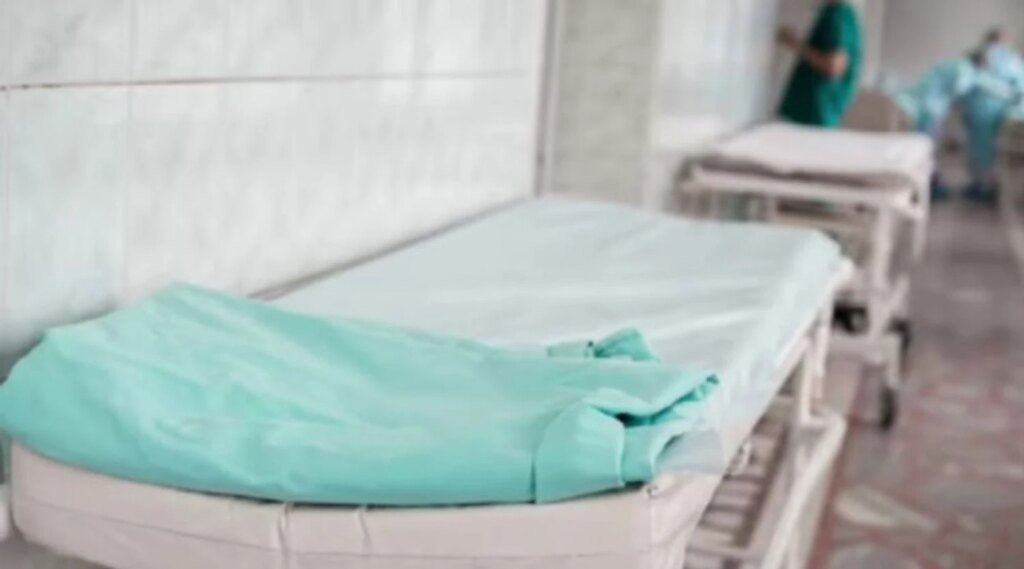 В Киеве за неделю два человека умерли от осложнений гриппа и один – от осложнений COVID-19