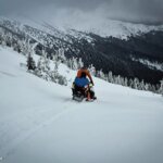 Двое туристов получили обморожения и чуть не замерзли на Черногорском хребте