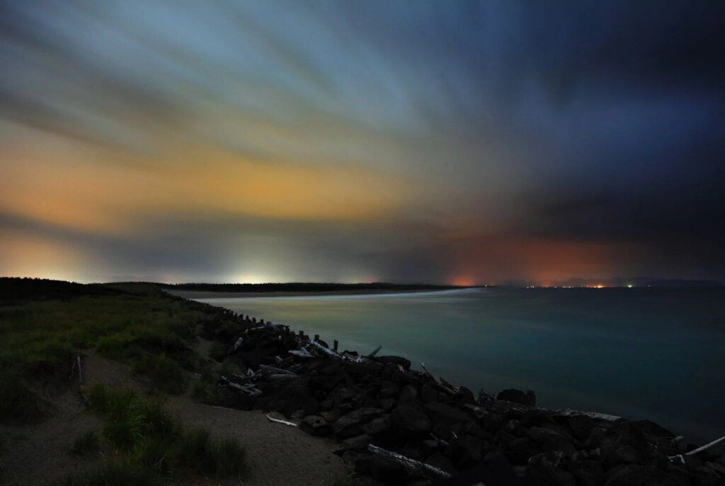 Искусственное освещение ночного неба спутниками угрожает здоровью людей и экосистеме